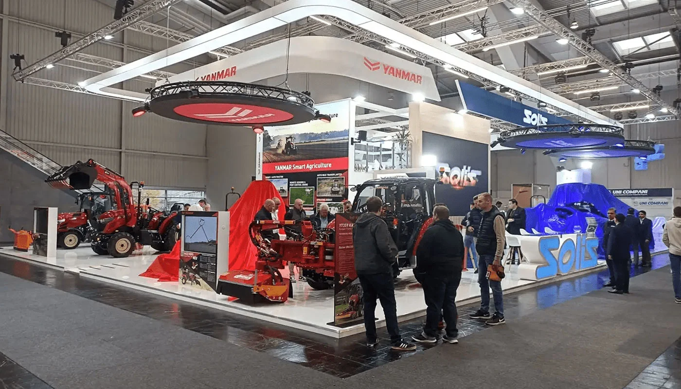 trade show stand builder