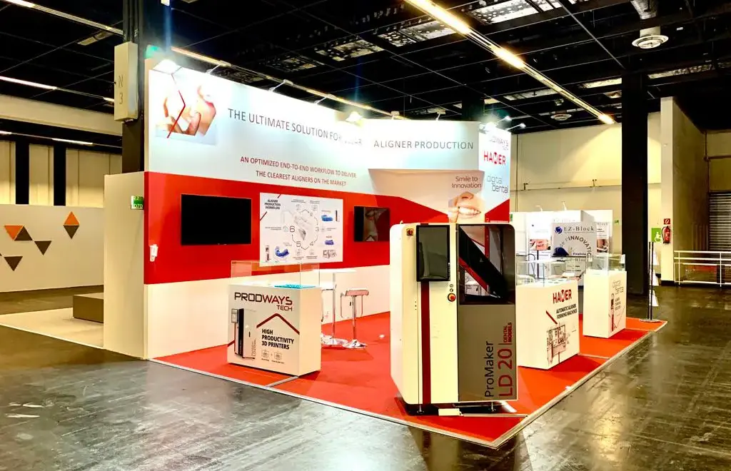 custom trade show booth