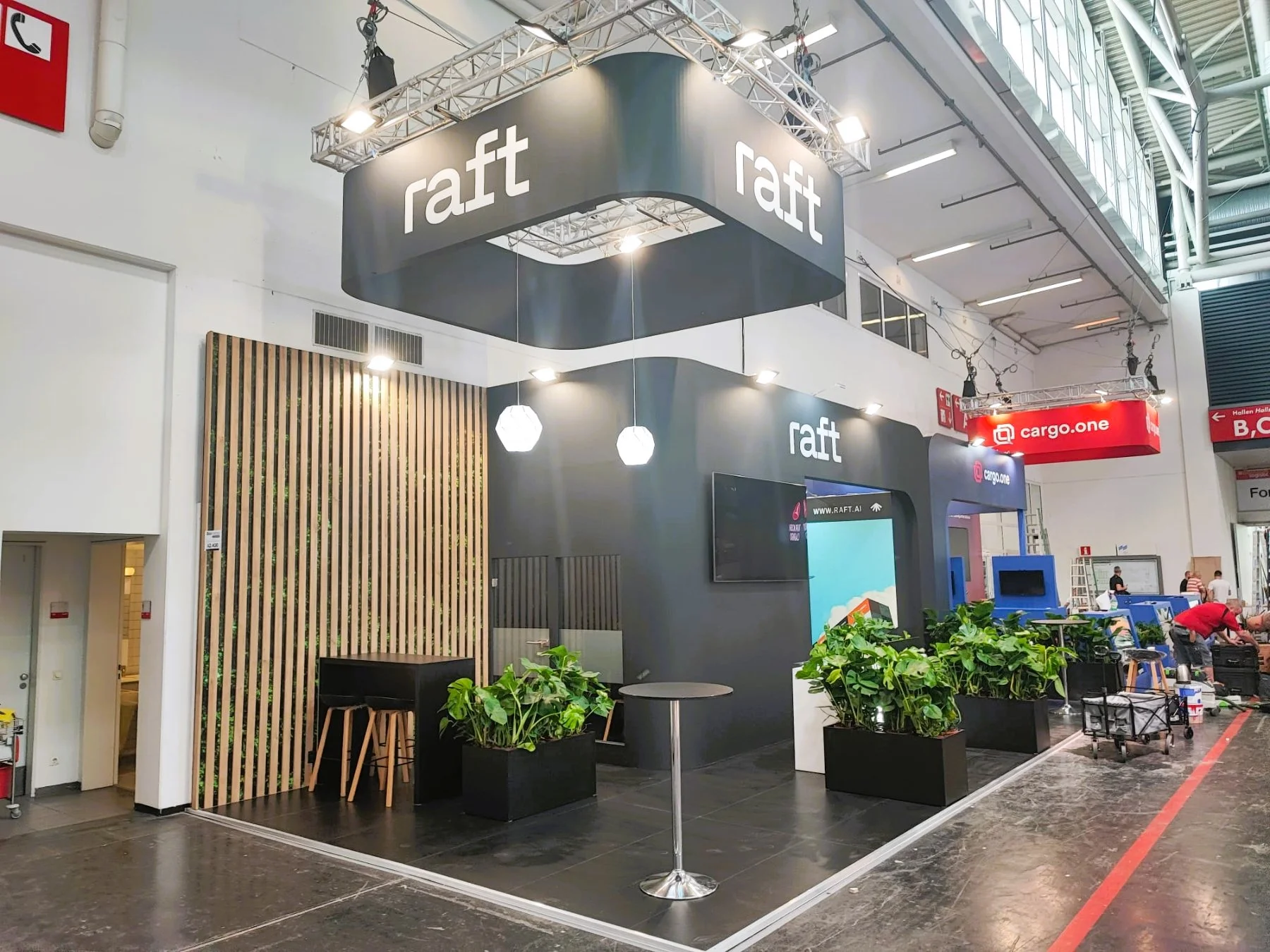 exhibition stand raft